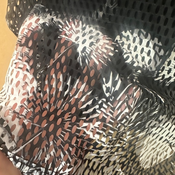 ES Collection Mesh Panel Tank Top XL 34-36 Gently worn Cotton blend - Picture 2 of 3